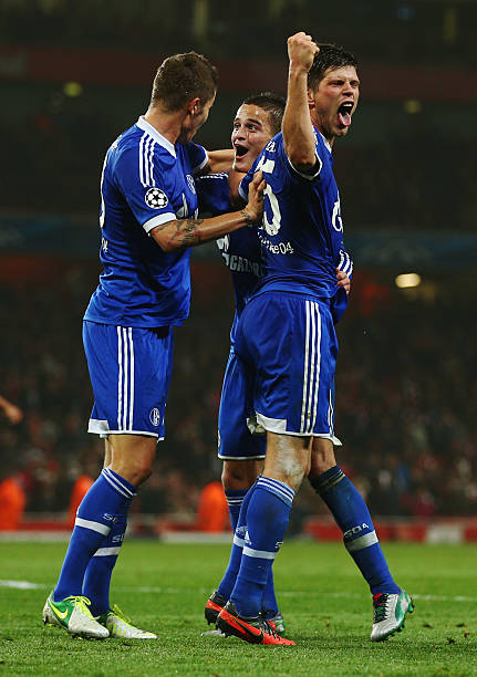 不仅仅依靠 不仅仅依靠